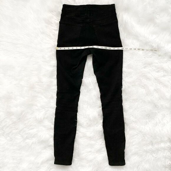 GOOD AMERICAN Suede-Like Jeans! - Picture 4 of 6